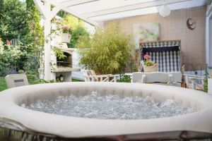 Whirlpool-Terrasse