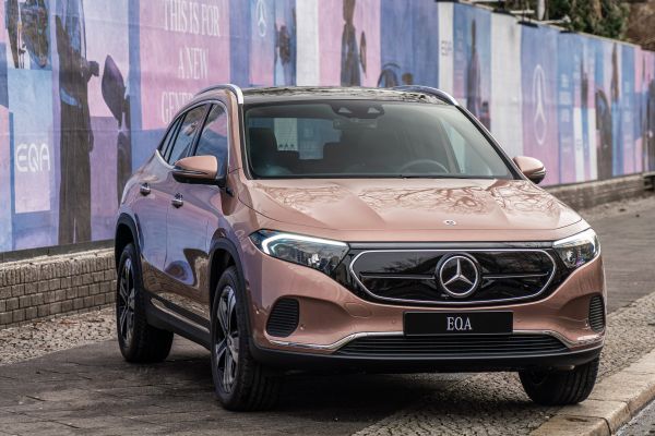 Mercedes EQA