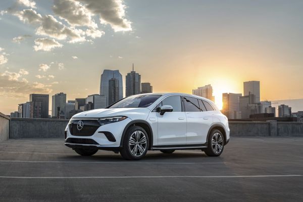 Mercedes EQS SUV