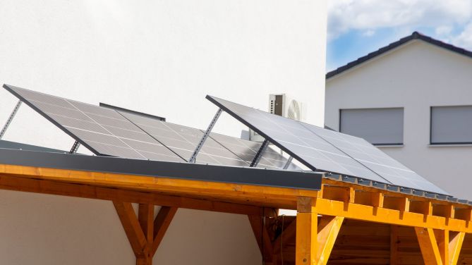 Strom und Schutz in einem: Der Solar-Carport