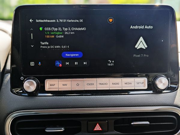 Detailansicht eines Ladepunkts in der EnBW mobility+ App in Android Auto