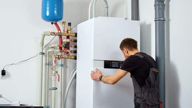 Wärmepumpe im Keller aufstellen: Wann lohnt sich das wirklich?