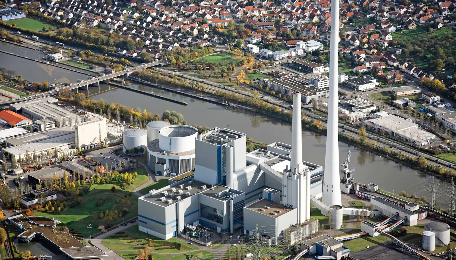 EnBW erneuert Hilfskessel im Kraftwerk Altbach/Deizisau | EnBW